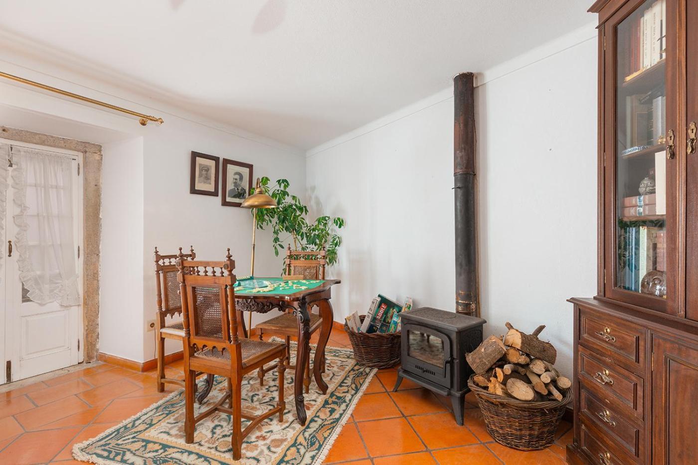 Pensjonat Casa Da Avo Genoveva Tomar Zewnętrze zdjęcie