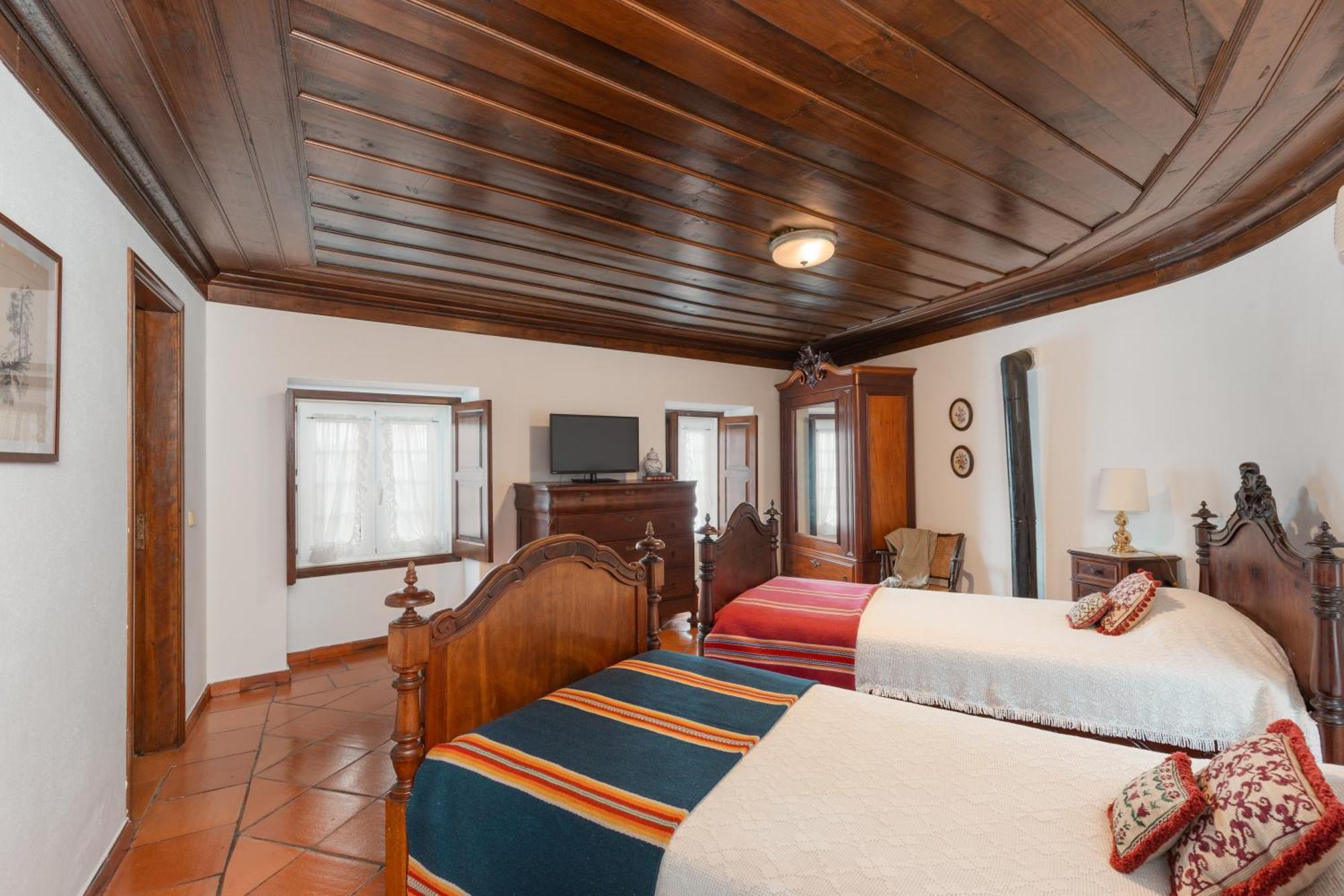 Pensjonat Casa Da Avo Genoveva Tomar Zewnętrze zdjęcie